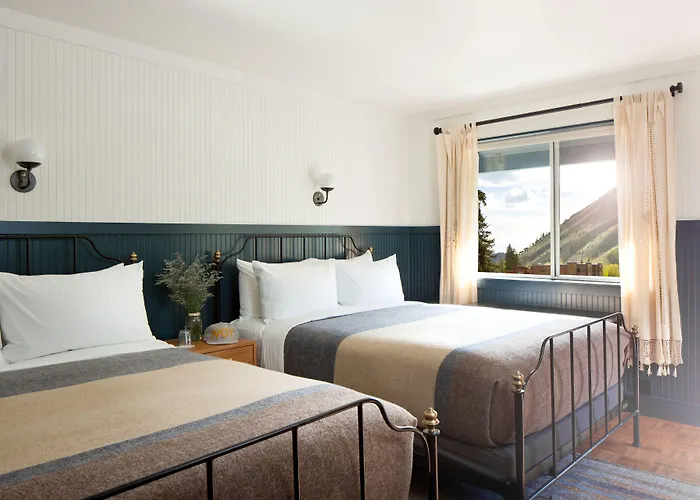Anvil Motel 3*